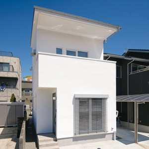 50年以上塗り替える必要がない外壁アルセコを使用（実績46年）